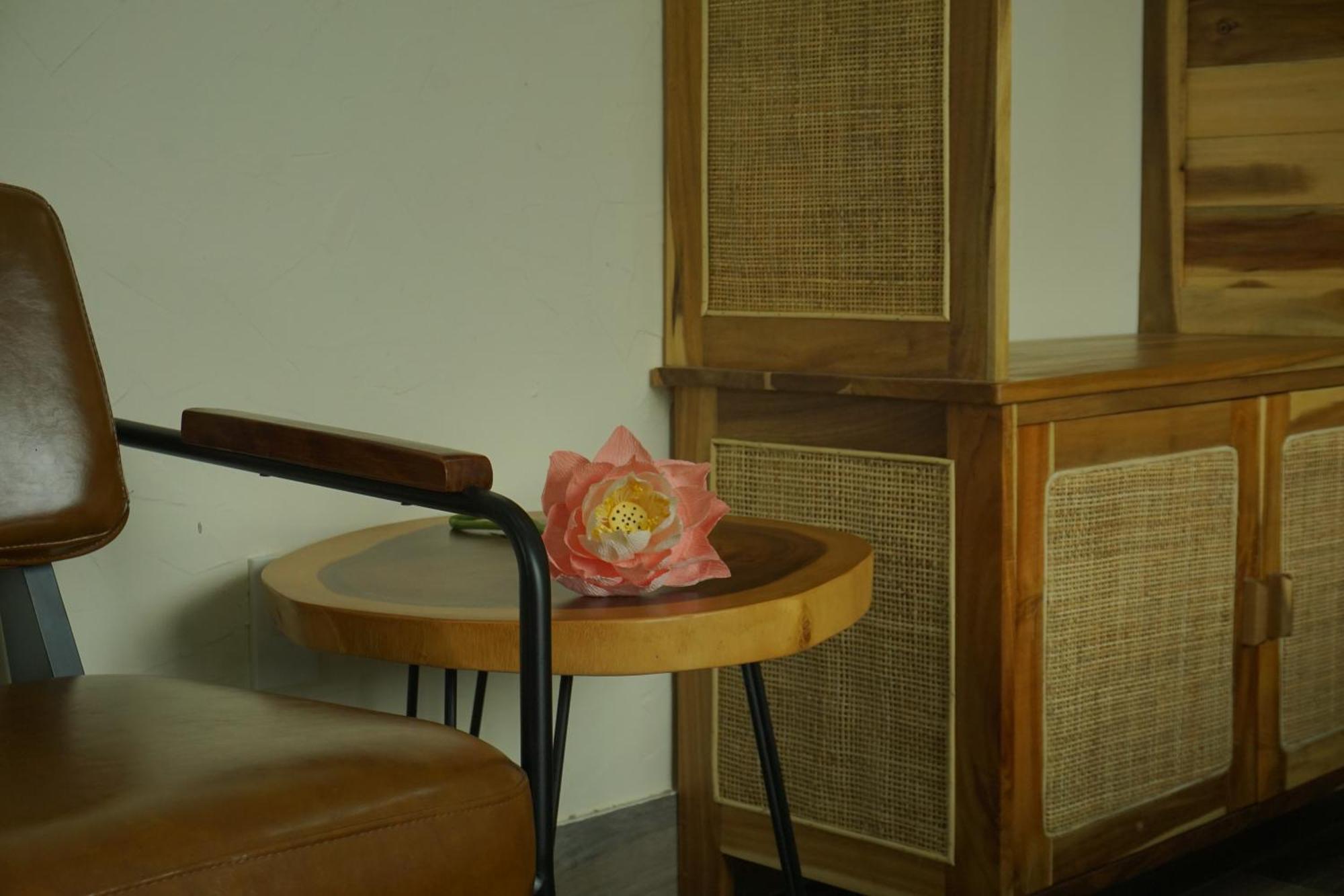 Sweethouse 2 *